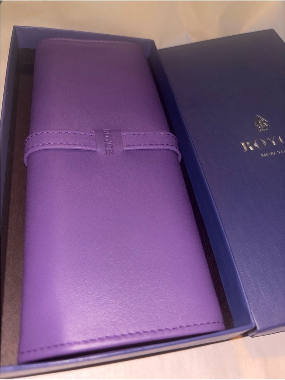 NWOT ROYCE New York
Leather Travel Jewelry Roll
Organizer Purple - Picture 8 of 8